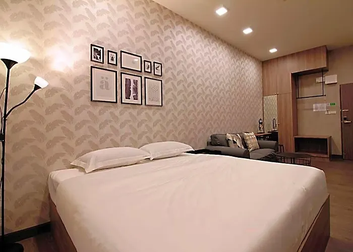 R 17 Living Bangkok