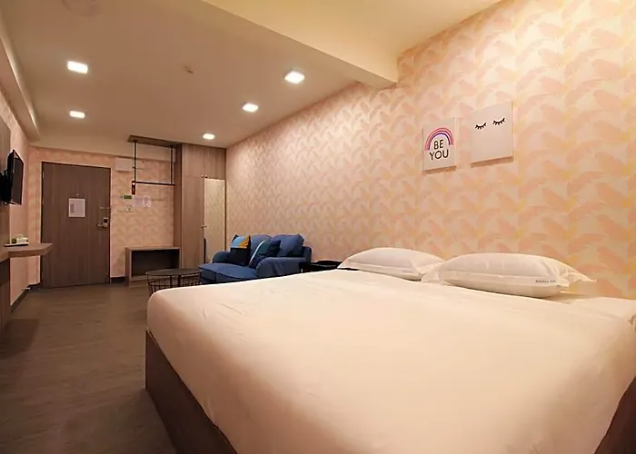 Hotel R 17 Living Bangkok